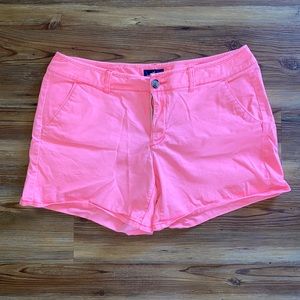 American Eagle MIDI Bright Pink Shorts